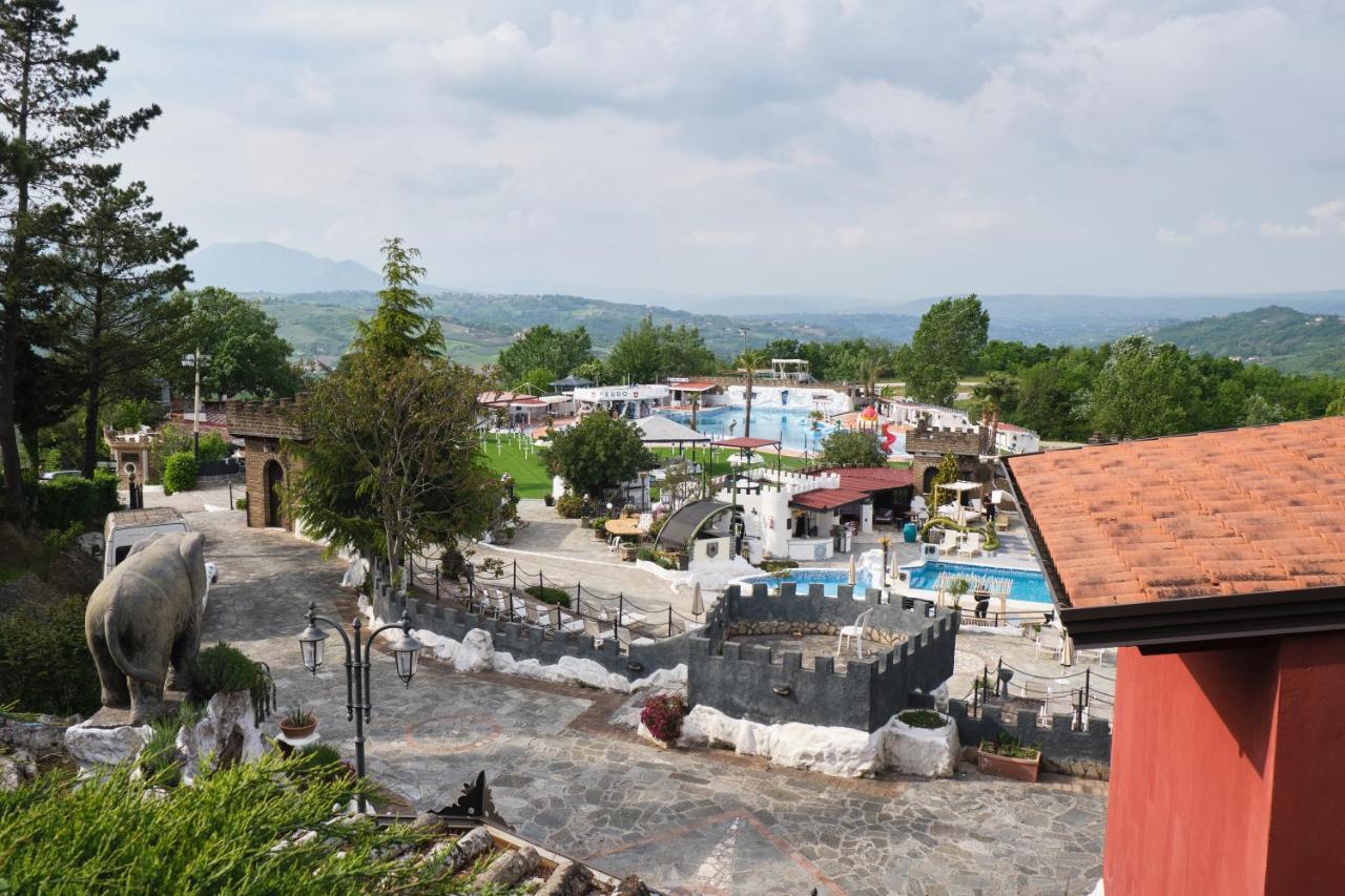 Relais Il Feudo Bed & Breakfast Beltiglio Exterior photo